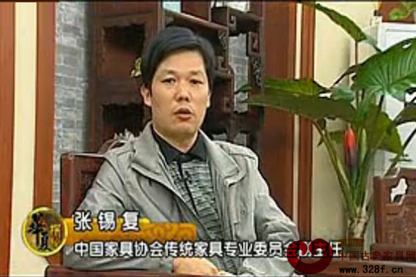 东成红木与南方卫视《华夏探秘》节目合作，展示红木家具文化（视频）