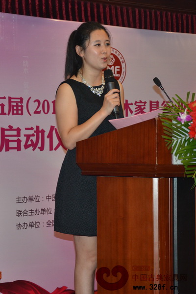 葛卉（《品牌红木》杂志主编）