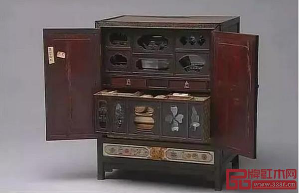 紫檀嵌彩瓷博古图小柜 紫檀嵌彩瓷博古图小柜