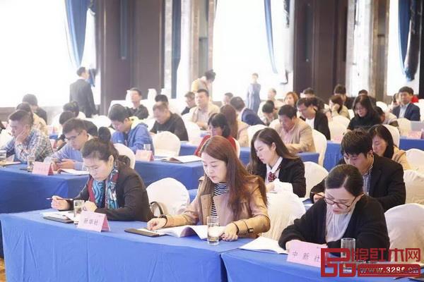 第十三届东博会新闻发布会现场 第十三届东博会新闻发布会现场