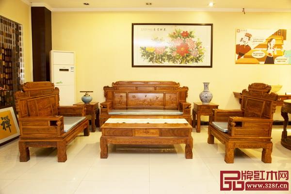 中山市匠王红木家具有限公司 名称：《财源滚滚沙发》
