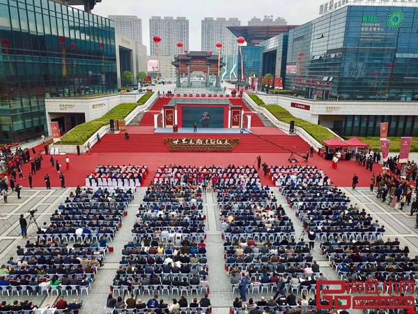 第十三届中国(东阳)木雕竹编工艺美术精品博览会暨中国(东阳)木雕红木产业发展大会启幕现场 第十三届中国(东阳)木雕竹编工艺美术精品博览会暨中国(东阳)木雕红木产业发展大会启幕现场
