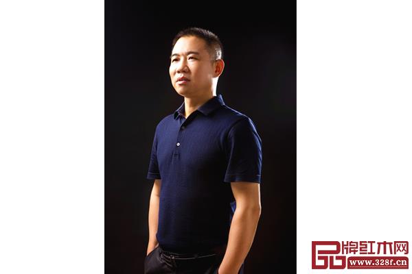 周仲坚（上海老周家居董事长)