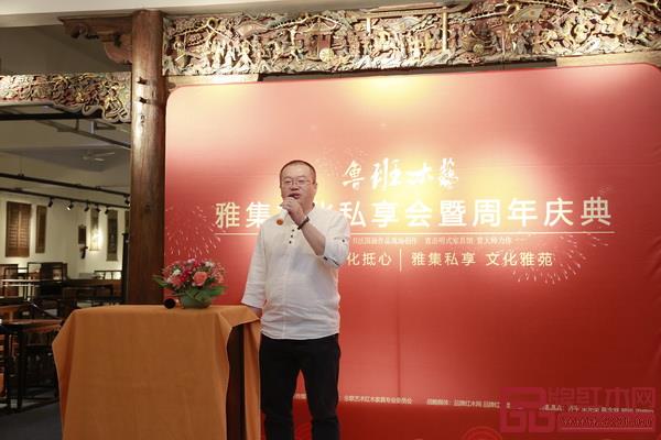 广东省美术家协会理事、广东省中国画学会理事朱光荣做《文人画与元明美学》主题分享 广东省美术家协会理事、广东省中国画学会理事朱光荣做《文人画与元明美学》主题分享