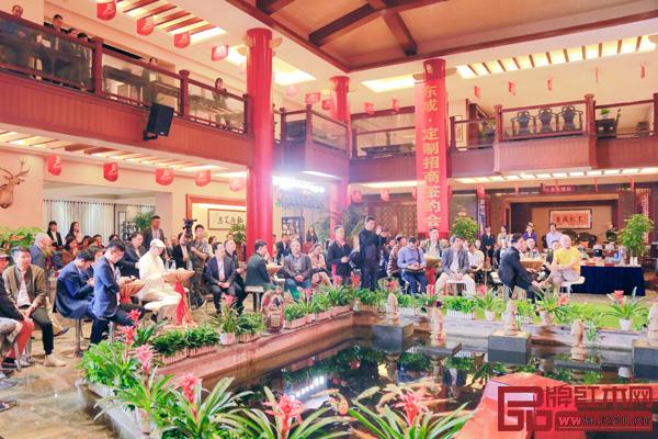 企业举行丰富多彩的活动吸引经销商参与 企业举行丰富多彩的活动吸引经销商参与
