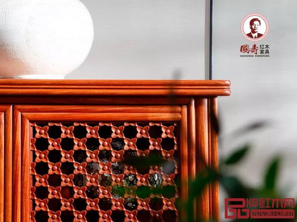 大唐明韵透格柜
