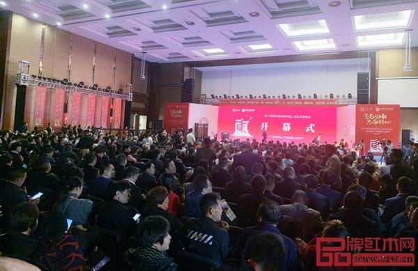 第十四届中国木雕竹编工艺美术博览会开幕式现场,众多领导嘉宾齐聚一堂.jpg 第十四届中国木雕竹编工艺美术博览会开幕式现场,众多领导嘉宾齐聚一堂.jpg