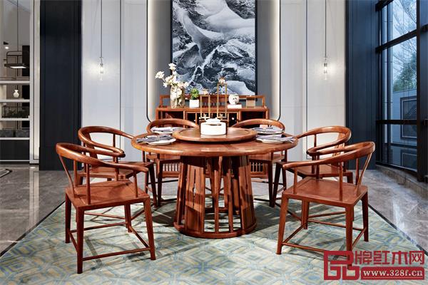 图1 《悦几圆餐台》整体造型简约自然,百搭耐看 图1 《悦几圆餐台》整体造型简约自然,百搭耐看