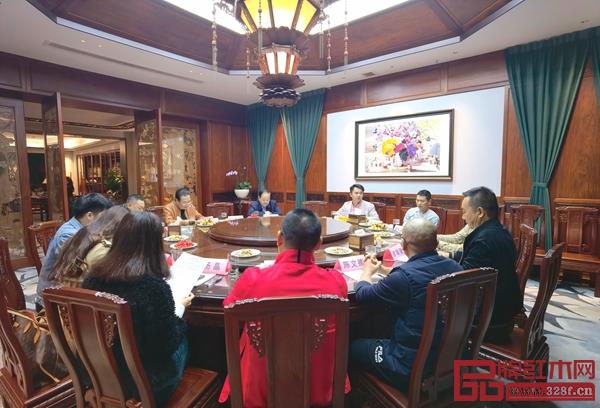中山红木品牌发展私享会在红古轩启动并圆满举行 中山红木品牌发展私享会在红古轩启动并圆满举行