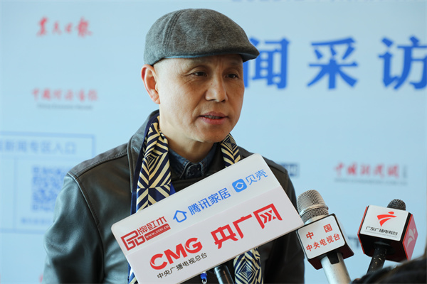 第13届中国红木家具品牌峰会—年年红四水归堂创始人吴良涌接受媒体采访
