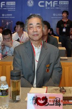 出席第六届中国红木家具品牌大会