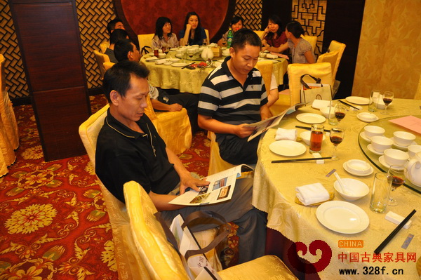 中国古典家具网会展特刊受大涌家具协会好评