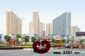 东阳红木家具市场提升产业当“领头羊”