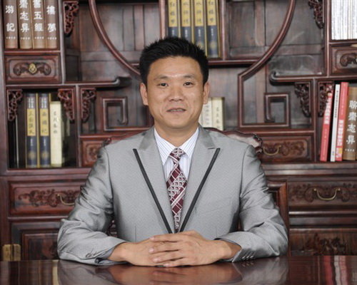 深圳市万盛宇家具有限公司总经理陆正大