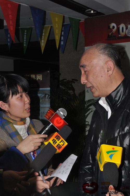 深圳红木家具协会名誉会长、泰和园红木董事长邵湘文