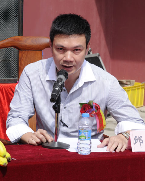 永华红木销售经理邱志坤:品牌发展是一个系统工程