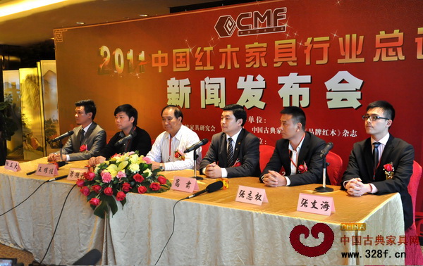 2011红木家具年度总评榜获奖企业代表接受媒体联访