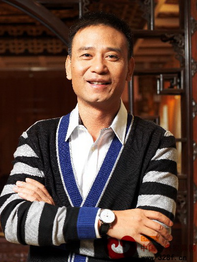 横店红木家具中心董事长张志权