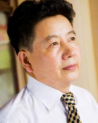 江苏常熟东达红木家具有限公司总经理王跃峰