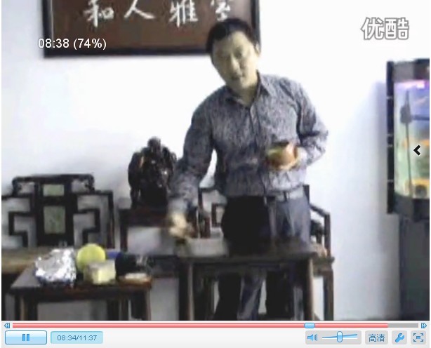 红木家具护理霜与干抖蜡使用方法