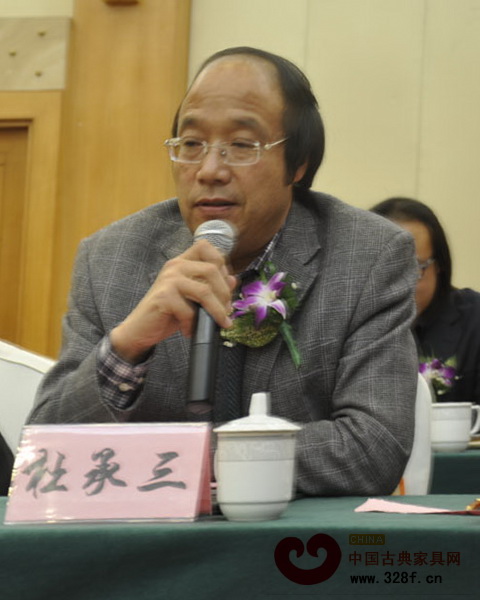 东阳卓木王红木董事长杜承三