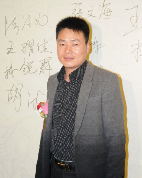 东阳富万家董事长王国强