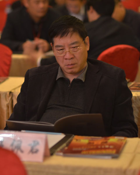上海桑马红木董事长王佩君