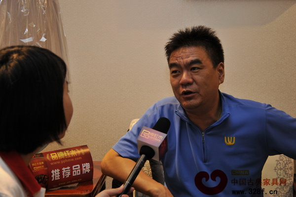 中国古典家具网记者采访友联·为家营运总监谷建芳