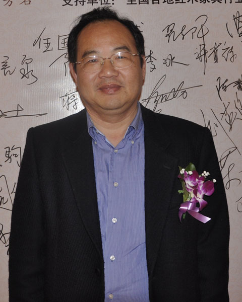 中国明清家具材质研究专家周默