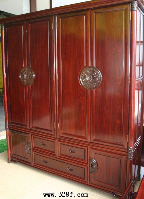 红檀云龙衣柜(红古轩)