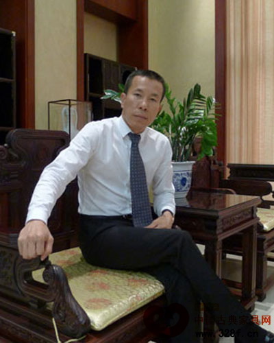 广州市番禺永华家具有限公司董事长陈达强