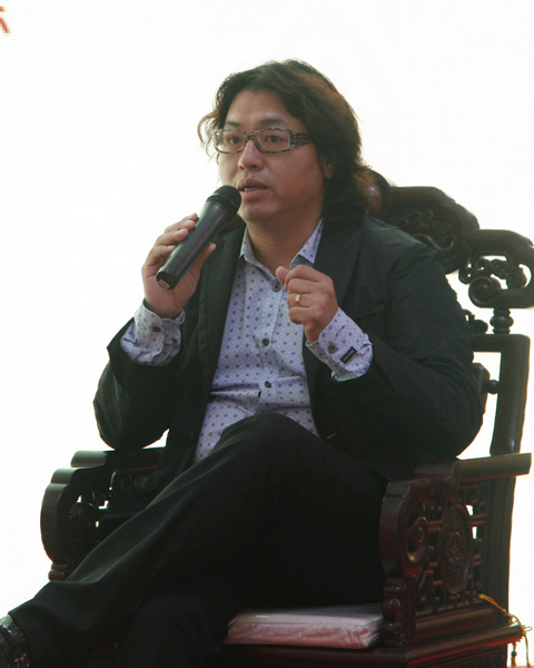 戴为红木总裁戴爱国：回归本质，让红木家具的发展慢下来