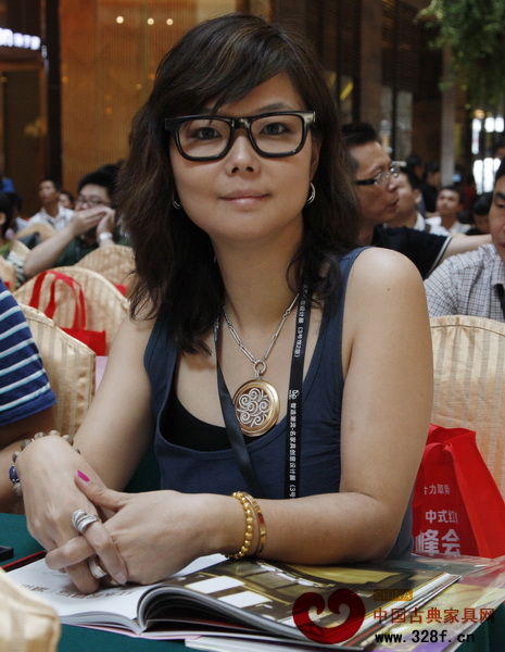 戴为红木总经理翁肖尤