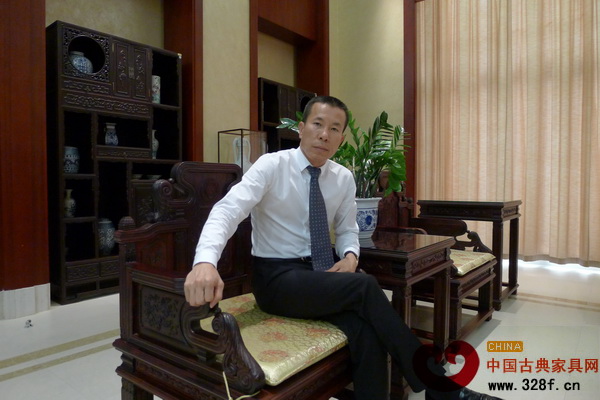 广州市番禺永华家具有限公司董事长陈达强
