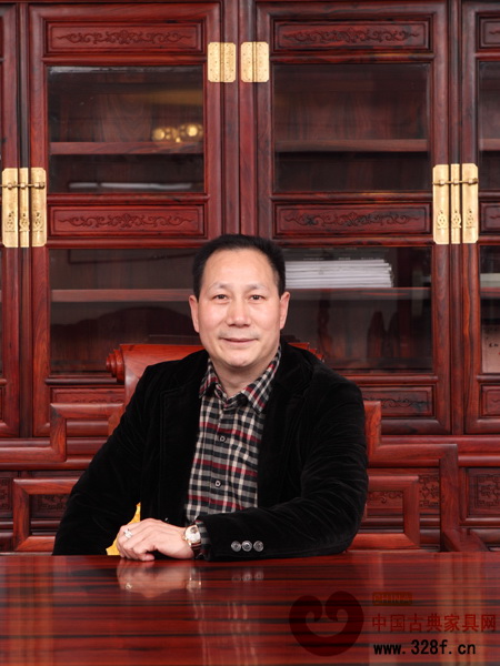 东阳市御乾堂宫廷红木家具有限公司董事长马海军