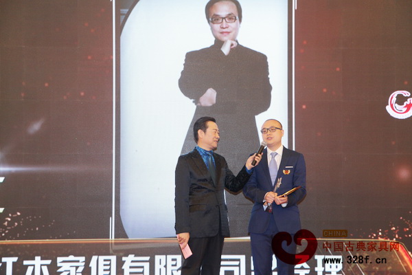 卓木王红木杜长江：最年轻的红木家具行业十大风云人物