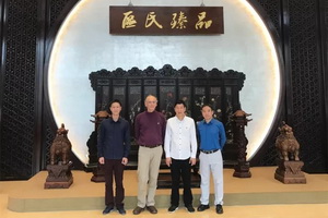 中国古家具藏家柯惕思造访区氏臻品