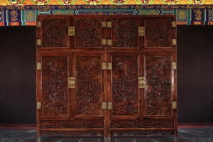 9890万元记录背后 传承着中国家具文化情怀