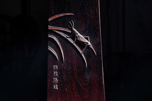 LV用名画做奢侈包包，红宝轩用名画做经典红木家具