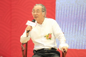 濮安国：区氏臻品明清仿古家具符合“材美工巧”标准