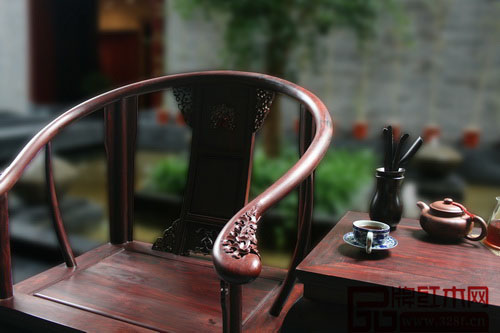 为什么有些红木家具会被虫蛀