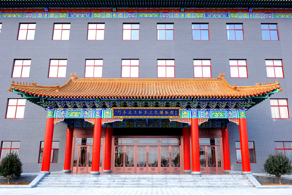 巧夺天工红木：打造百年企业，只做传世精品