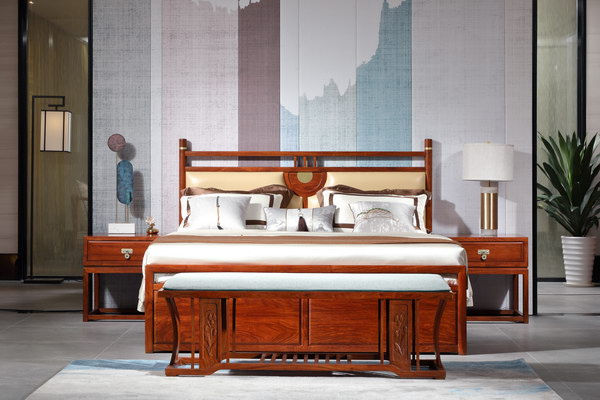 中信红木产品测评：怎样的大床才能让卧室时尚又舒适