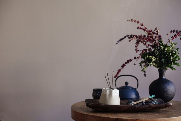 一几一案，香溢满堂