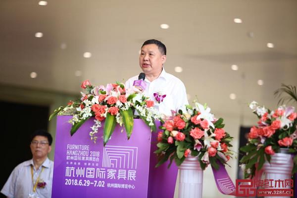 中国家具协会理事长徐祥楠