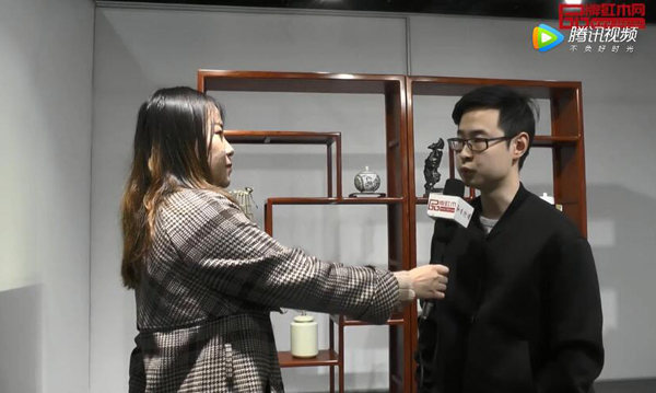 第十三届东博会纯本森活接受《品牌红木》采访