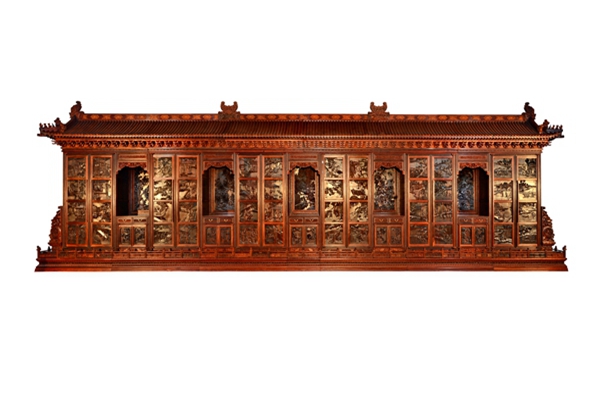 吴腾飞代表作“中华第一柜”聚焦中华三千年帝王最关心大事，目前评估价值2个亿