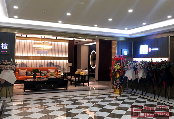 12月30日,雅晟红木旗下新中式品牌“檀一”南通市百安谊家进口馆店隆重开业 12月30日,雅晟红木旗下新中式品牌“檀一”南通市百安谊家进口馆店隆重开业