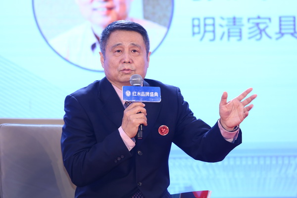 张辉：如何将红木家具做得更艺术