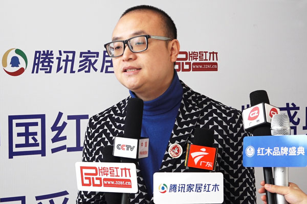 卓木王总裁杜长江接受媒体联访